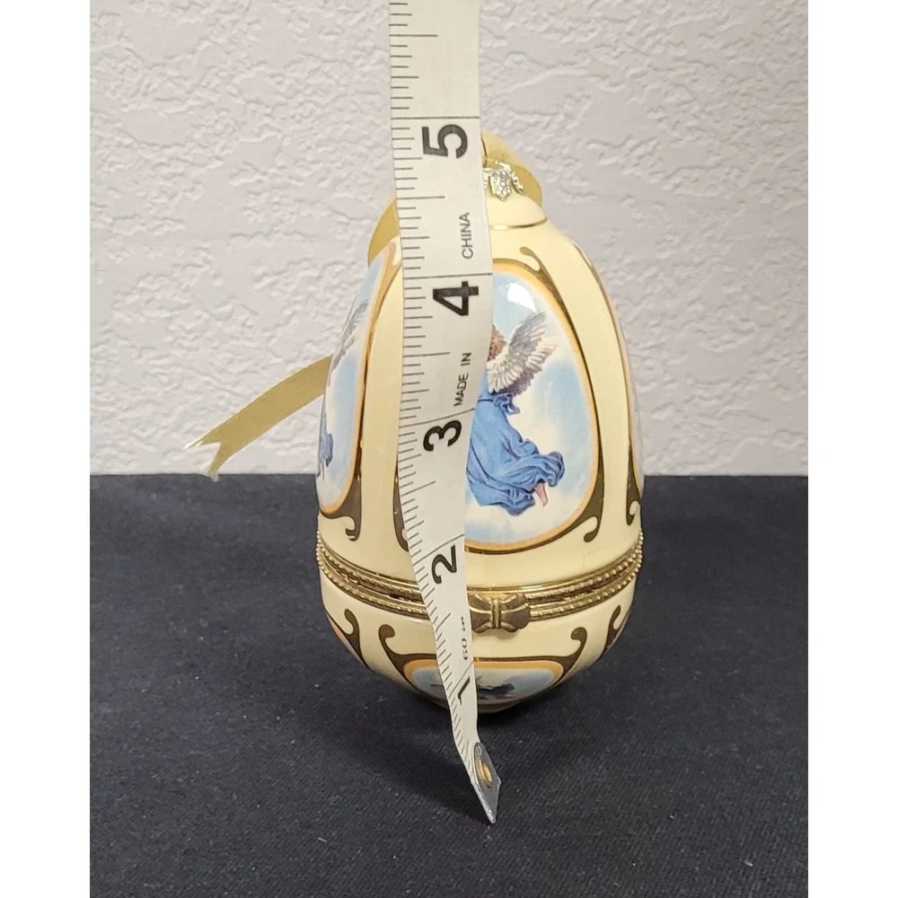 Mr. Christmas Musical Egg Shaped Angel Yellow Ornament/Trinket Box (no music box